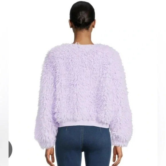 No Boundaries Yeti Faux Fur Purple Crew Neck Crop Plus 3X XXXL 21 Juniors - Picture 10 of 11